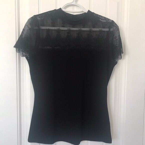 RW&CO Lace and Crepe Mock-Neck T-Shirt - Picture 2 of 3